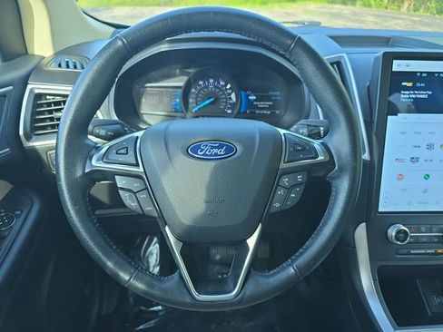 Certified 2024 Ford Edge SEL AWD/4WD image 15