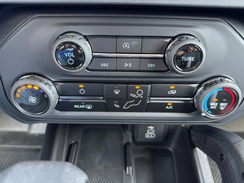 New 2026 Ford Bronco Big Bend w/ Black Diamond Package AWD/4WD image 15