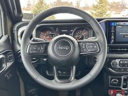 Used 2026 Jeep Wrangler Unlimited Sport AWD/4WD image 7