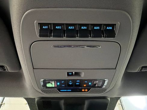 New 2026 Ford F250 4x4 Crew Cab Super Duty image 28