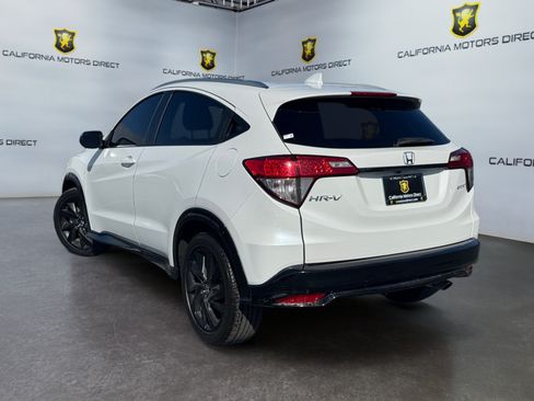 Used 2021 Honda HR-V Sport image 3