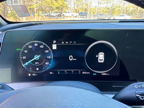 Used 2024 Kia Sportage SX Prestige image 27