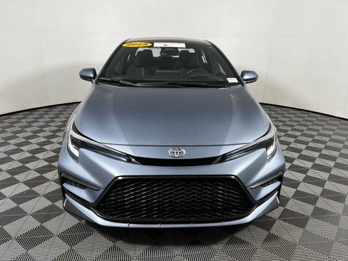 Certified 2025 Toyota Corolla SE image 2