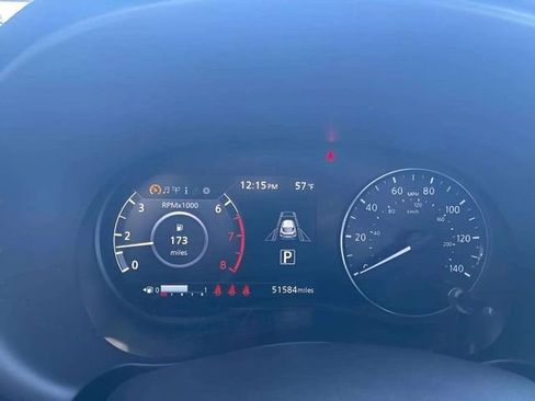 Used 2023 Nissan Kicks SR image 8