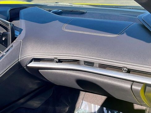 Used 2023 Chevrolet Corvette Stingray Convertible w/ LPO, Roadside Safety Package image 9