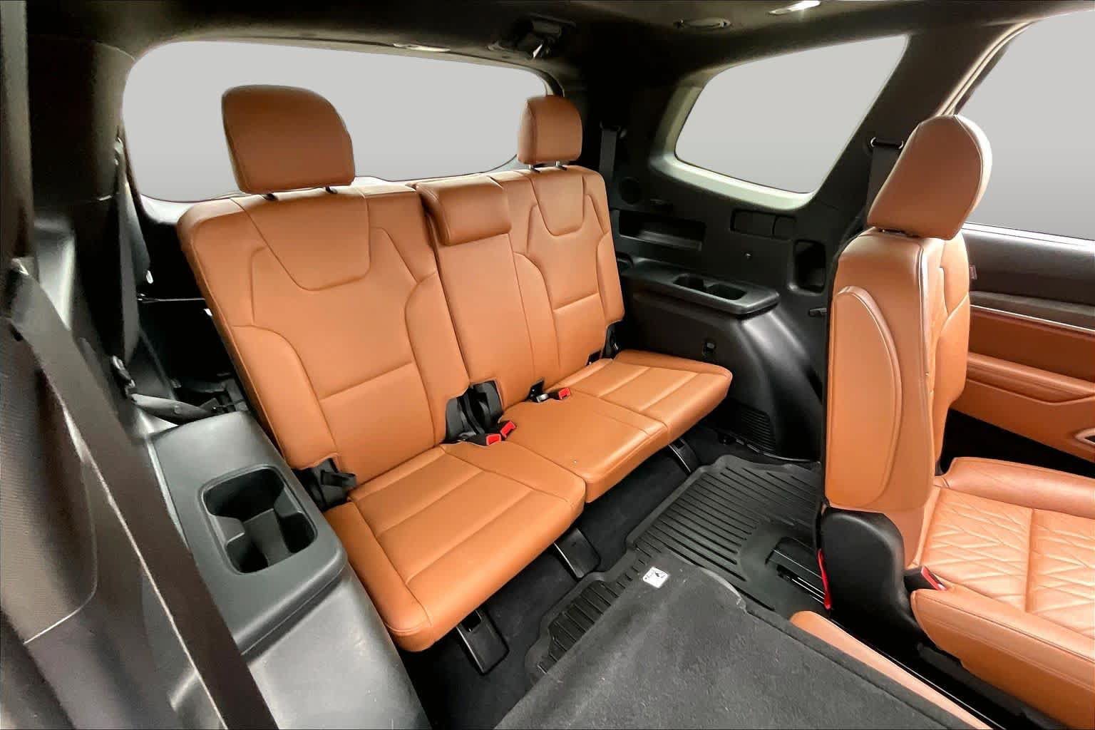 Used 2025 Kia Telluride SX Prestige X-Pro AWD/4WD image 34
