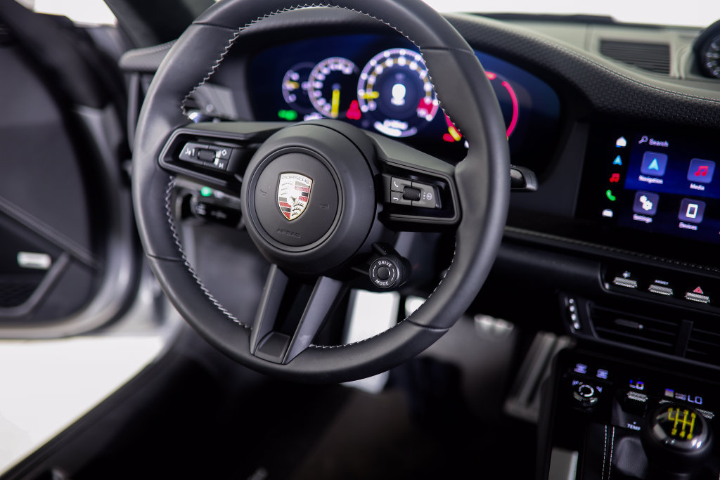 Certified 2026 Porsche 911 GT3 RWD image 9