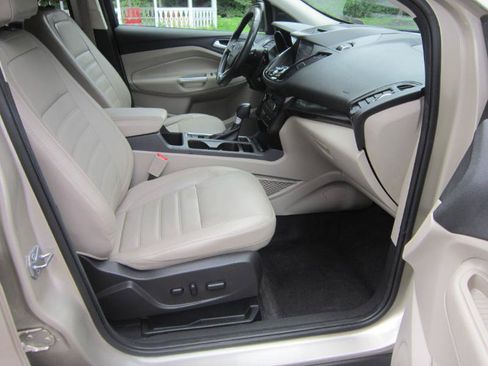 Used 2017 Ford Escape Titanium AWD/4WD image 12