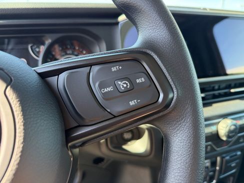 New 2026 Jeep Gladiator Sport AWD/4WD image 23