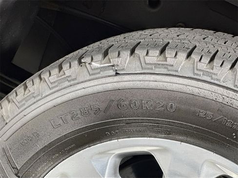 Used 2021 RAM 3500 Laramie image 33