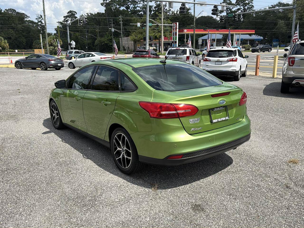 Used 2018 Ford Focus SEL FWD image 4
