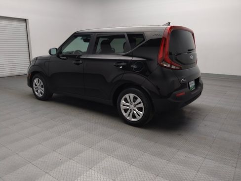 Used 2021 Kia Soul LX image 5