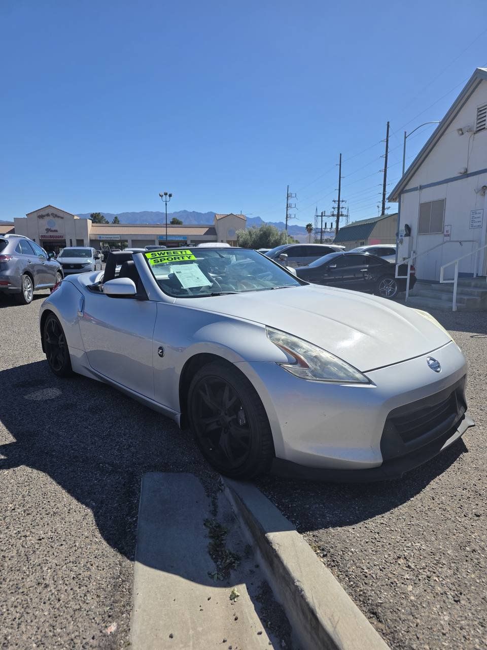 Used 2010 Nissan 370Z Touring w/ Sport Pkg RWD image 1