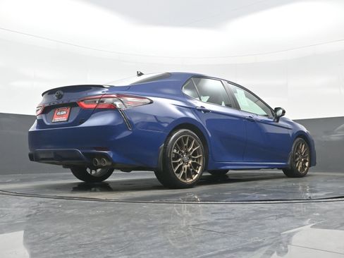Used 2023 Toyota Camry SE w/ Convenience Package image 32