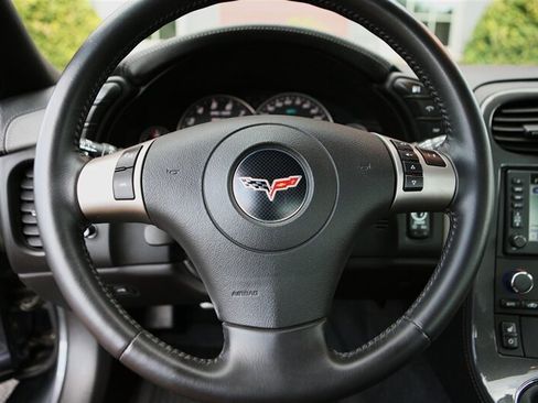 Used 2009 Chevrolet Corvette Z06 w/ Preferred Equipment Group RWD image 26