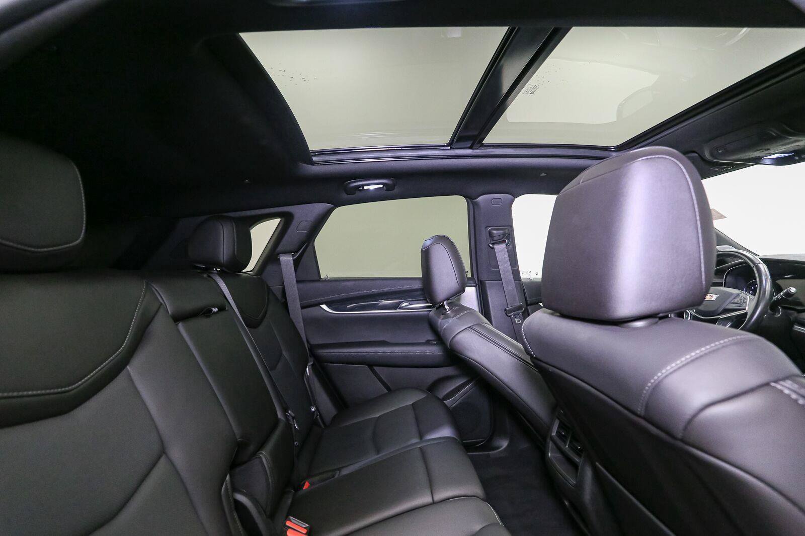Used 2021 Cadillac XT5 Premium Luxury AWD/4WD image 22