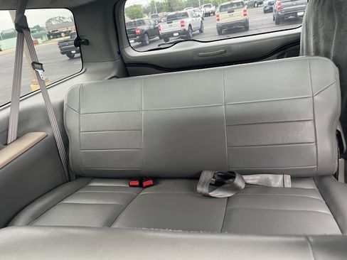 Used 2005 Ford Excursion XLT AWD/4WD image 17