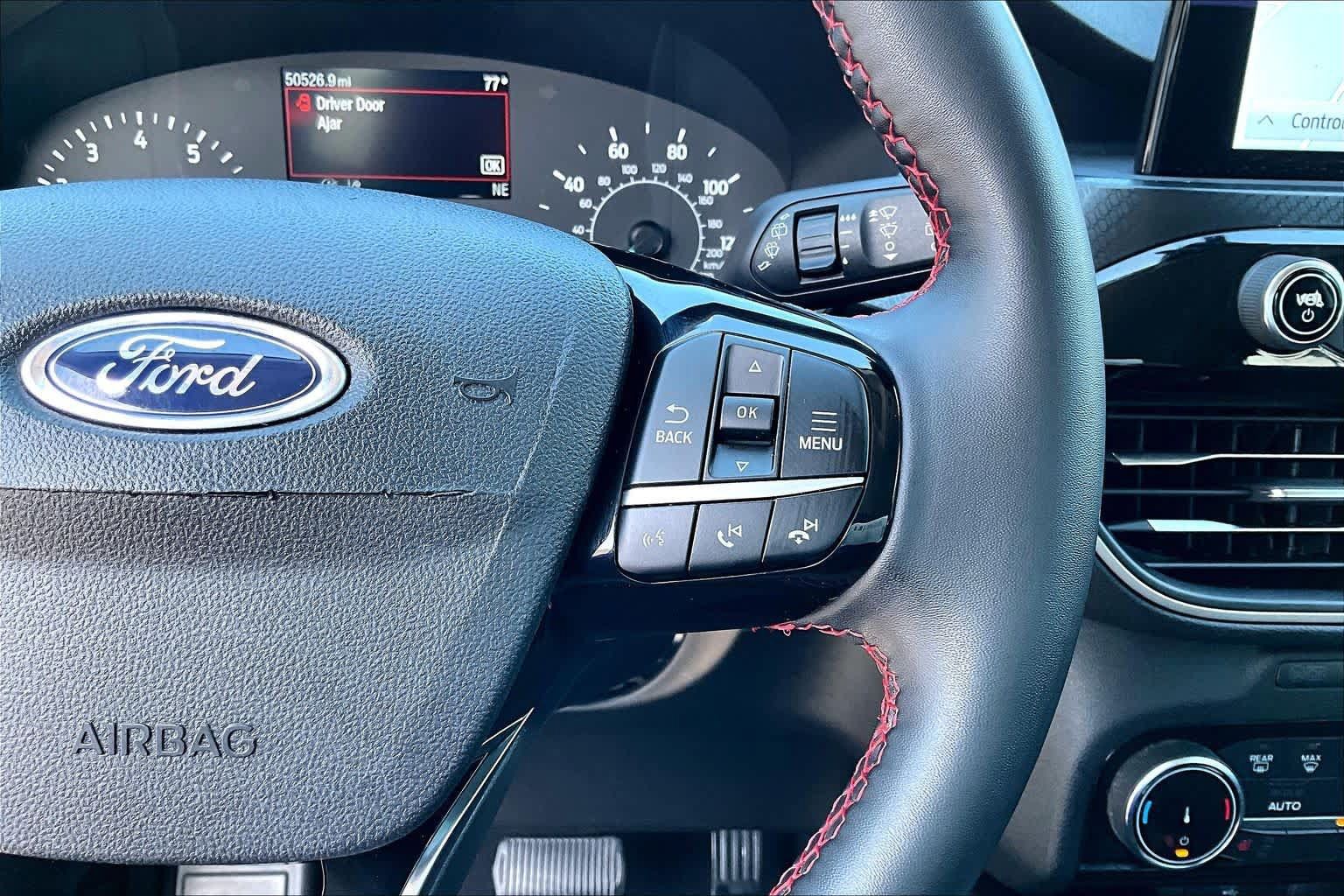 Certified 2022 Ford Escape SEL w/ SEL Stealth AWD Package image 25