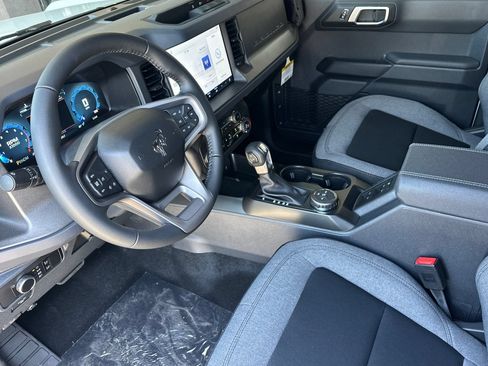 New 2026 Ford Bronco Big Bend AWD/4WD image 9