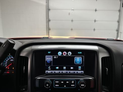 Used 2015 Chevrolet Silverado 2500 LT w/ LT Convenience Package AWD/4WD image 30