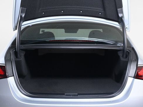 Used 2025 Mercedes-Benz E 53 AMG e 4MATIC Sedan image 29