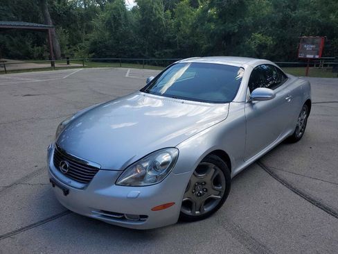 Used 2006 Lexus SC 430 Convertible image 3