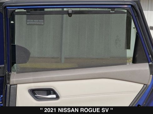 Used 2021 Nissan Rogue SV w/ Premium Package image 31