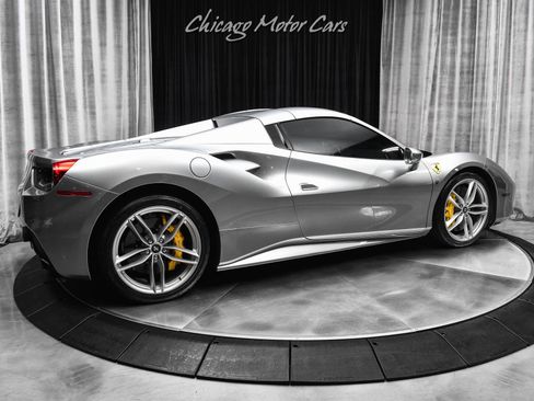 Used 2017 Ferrari 488 Spider image 46