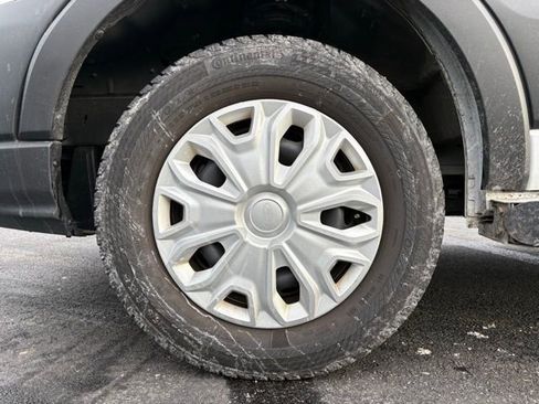 Used 2024 Ford Transit 250 Low Roof w/ Exterior Upgrade Package image 16