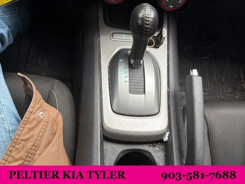 Used 2015 Chevrolet Camaro LT image 18