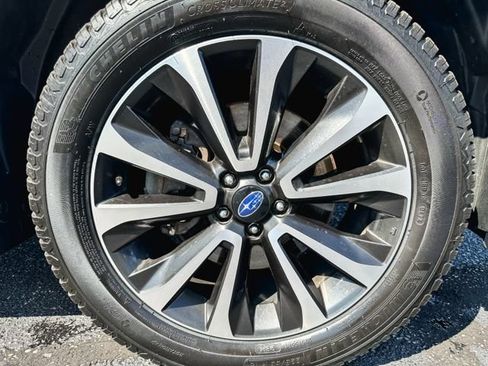 Used 2018 Subaru Forester 2.0XT Touring AWD/4WD image 11