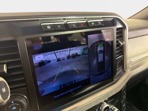 Used 2024 Ford F250 Platinum AWD/4WD image 42