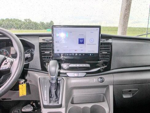 Used 2025 Ford Transit 350 XLT RWD image 27