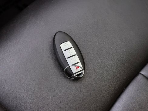 Used 2015 INFINITI Q50 AWD image 43