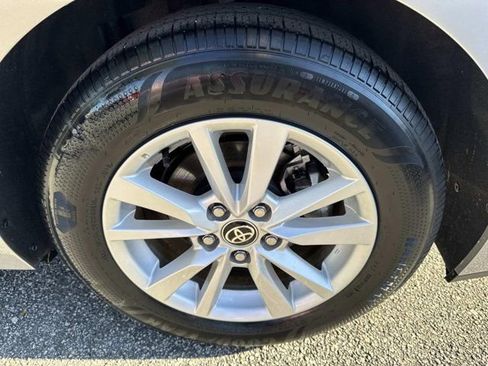 Certified 2025 Toyota Camry LE image 31