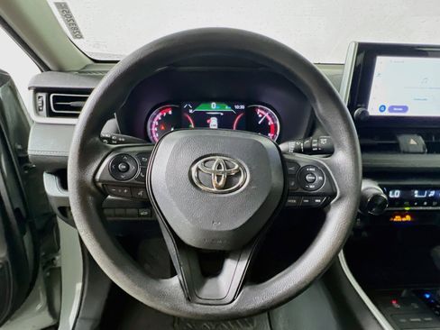 Used 2023 Toyota RAV4 XLE w/ Convenience Package FWD image 17