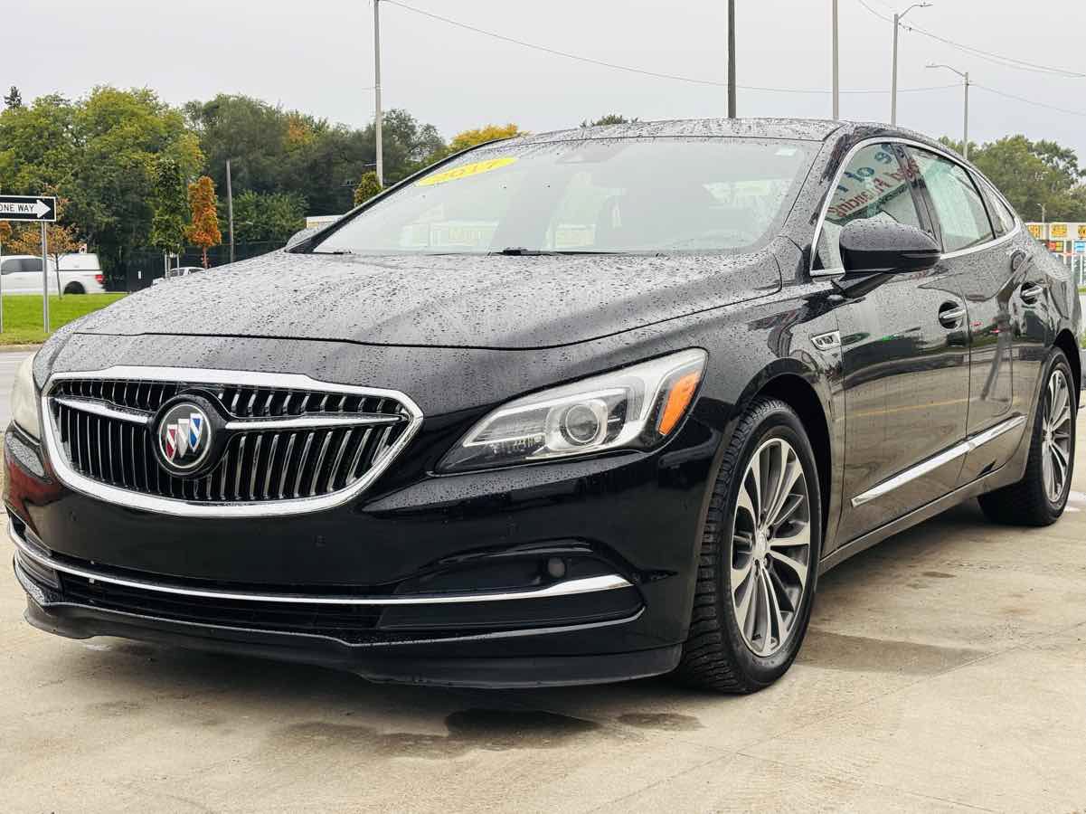 Used 2017 Buick LaCrosse Premium w/ Driver Confidence Package #2 AWD/4WD image 17