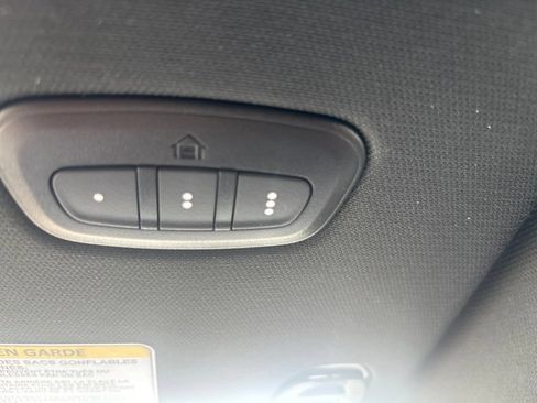 Used 2023 RAM 1500 Big Horn AWD/4WD image 25