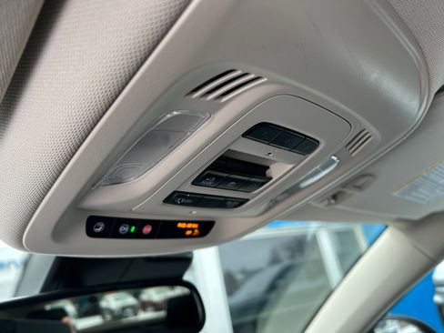 Used 2023 Buick Envision Essence w/ Technology Package I image 25