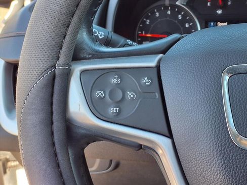 Used 2020 GMC Terrain SLE w/ Driver Convenience Package image 33