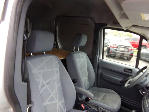 Used 2012 Ford Transit Connect XLT image 15