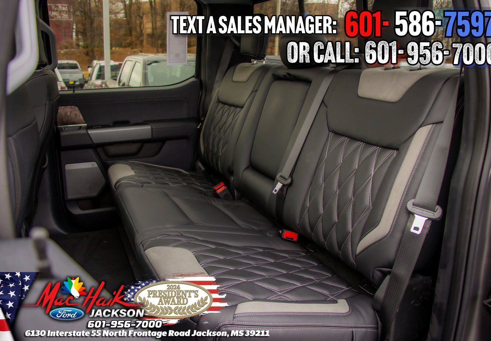 New 2026 Ford F250 Lariat w/ Black Appearance Package AWD/4WD image 13