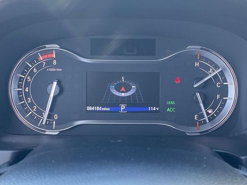 Used 2016 Honda Pilot Touring image 32