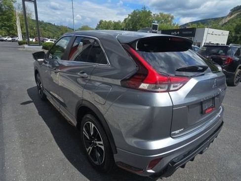 Used 2024 Mitsubishi Eclipse Cross SEL AWD/4WD image 4