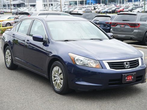 Used 2010 Honda Accord LX image 7
