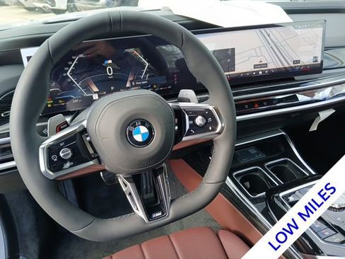 Used 2026 BMW 740i xDrive image 19