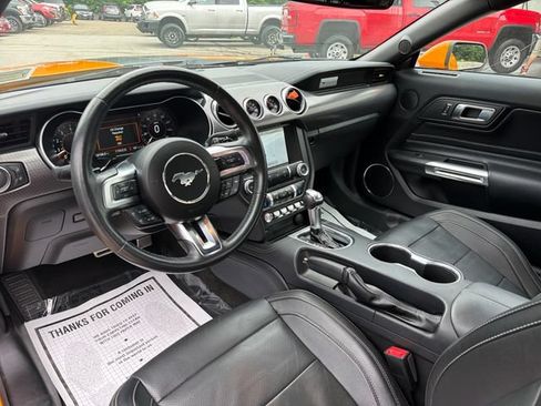 Used 2019 Ford Mustang GT Premium w/ GT Performance Package RWD image 14