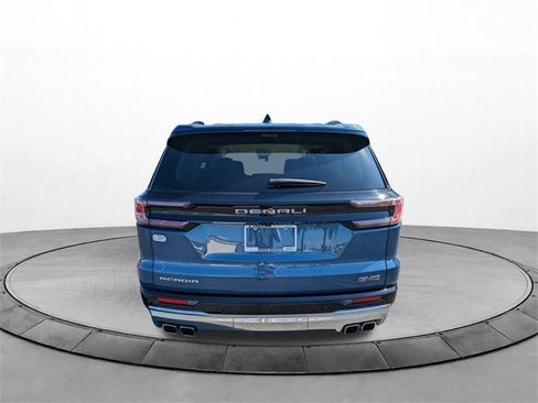 Used 2024 GMC Acadia Denali w/ Super Cruise Package image 5