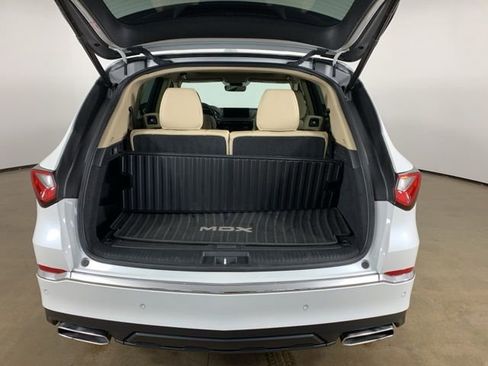 Used 2022 Acura MDX SH-AWD w/ Technology Package image 14