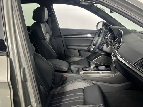 Used 2024 Audi SQ5 Premium Plus w/ Premium Plus Package image 33